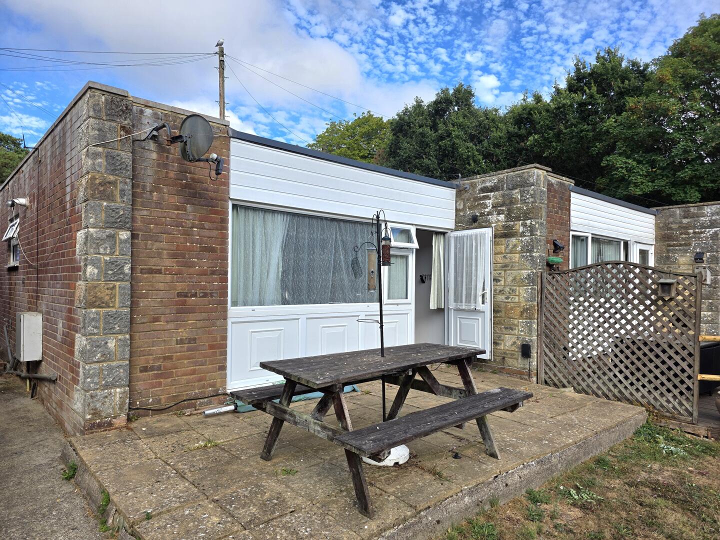 Cockleton Lane, Cowes